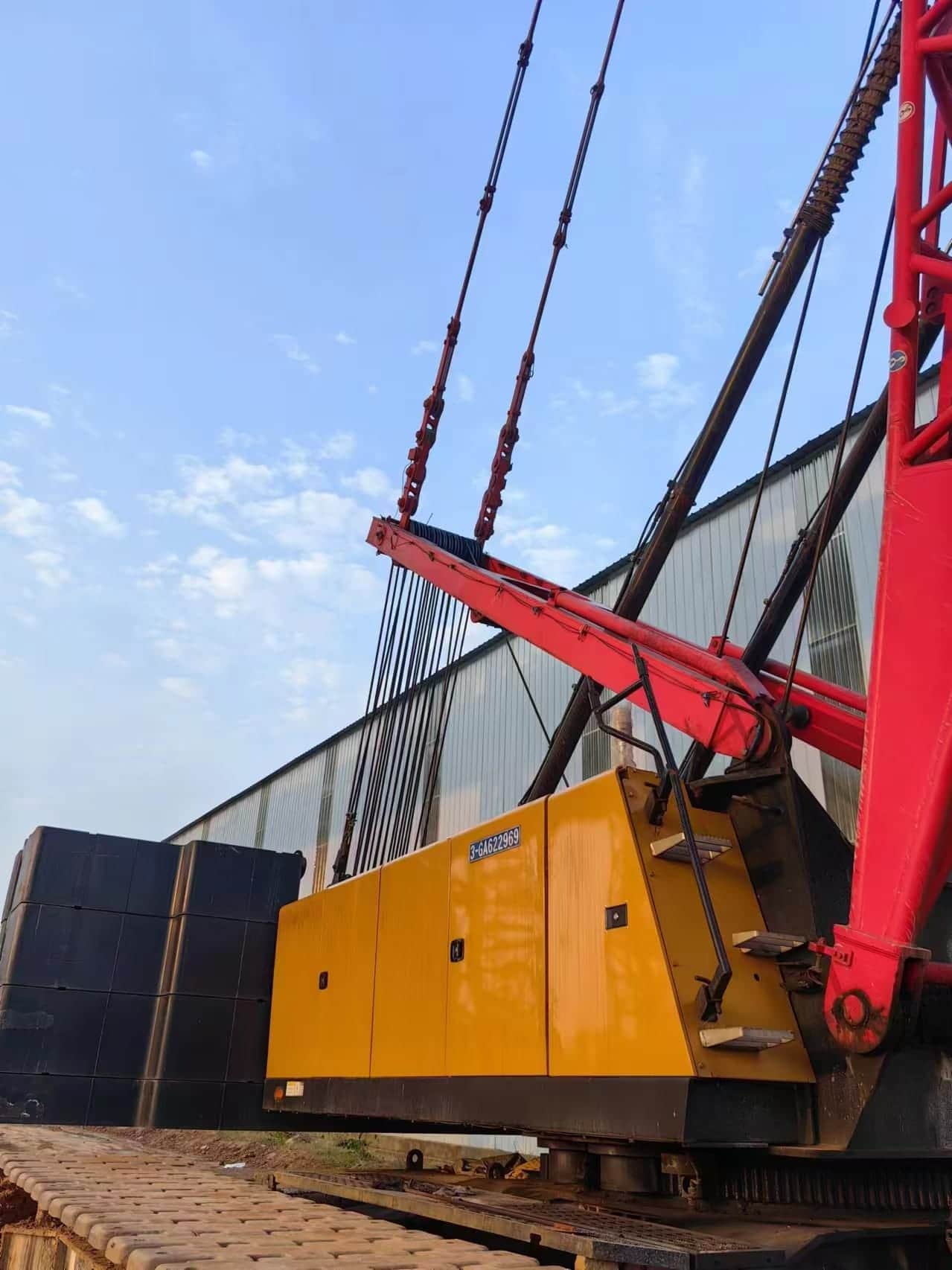 SANY SCC1350A — 135T Crawler Crane 17