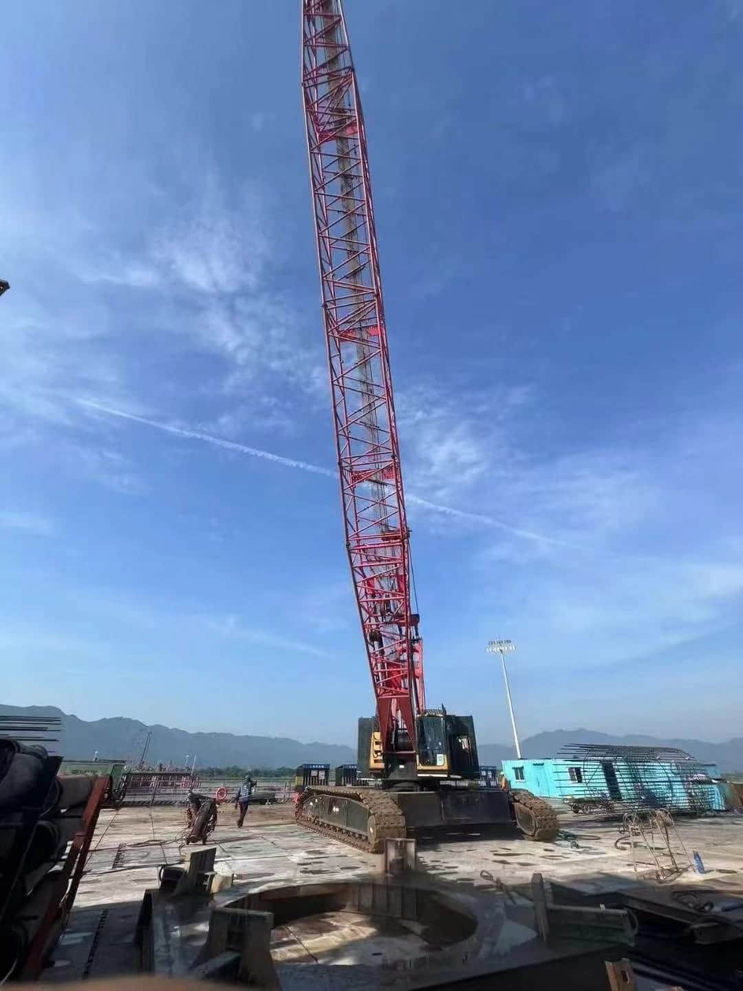 SANY SCC1500A — 150T Crawler Crane 16