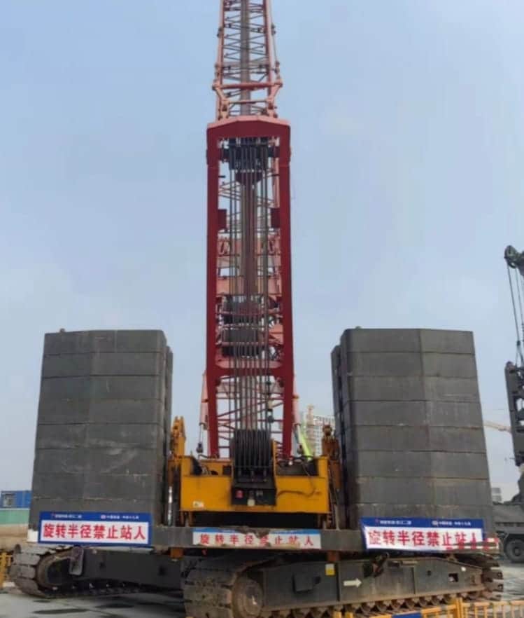 SANY SCC2800A — 280T Crawler Crane 7