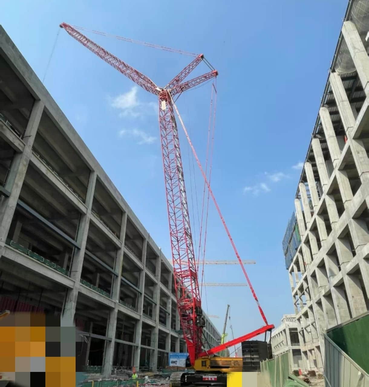 SANY SCC3200 — 320T Crawler Crane 7