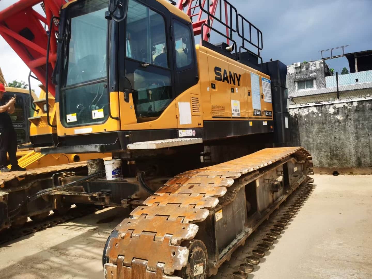 SANY SCC750A — 75T Crawler Crane 14