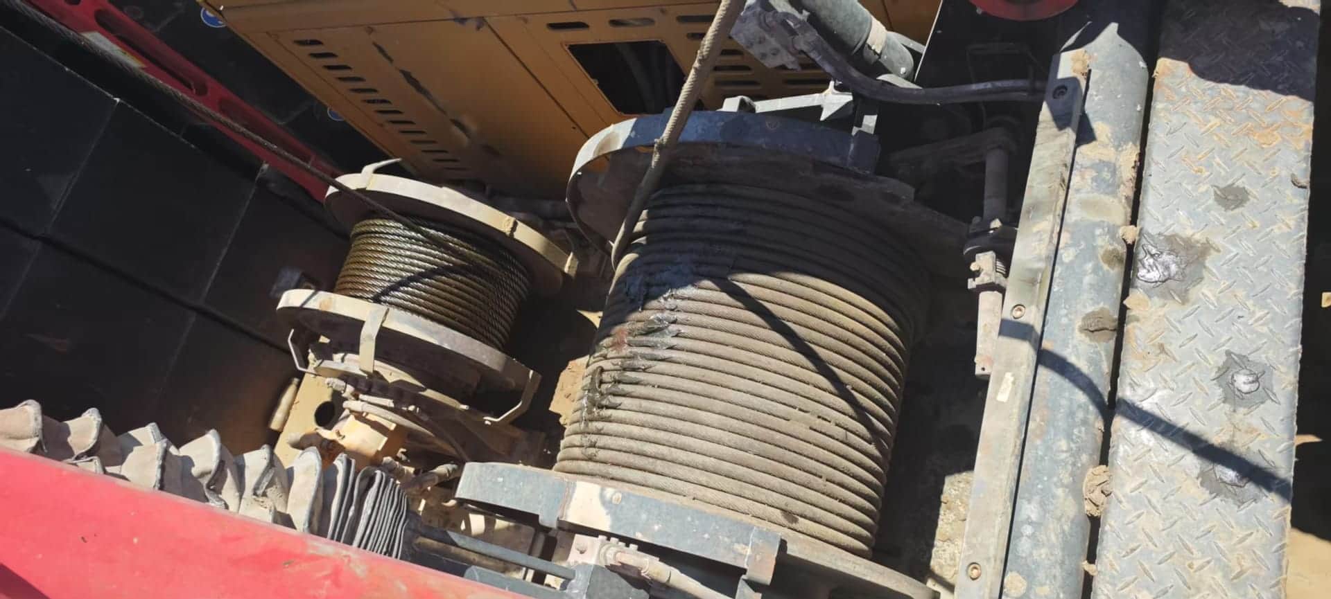 SANY SCC900A — 90T Crawler Crane 12