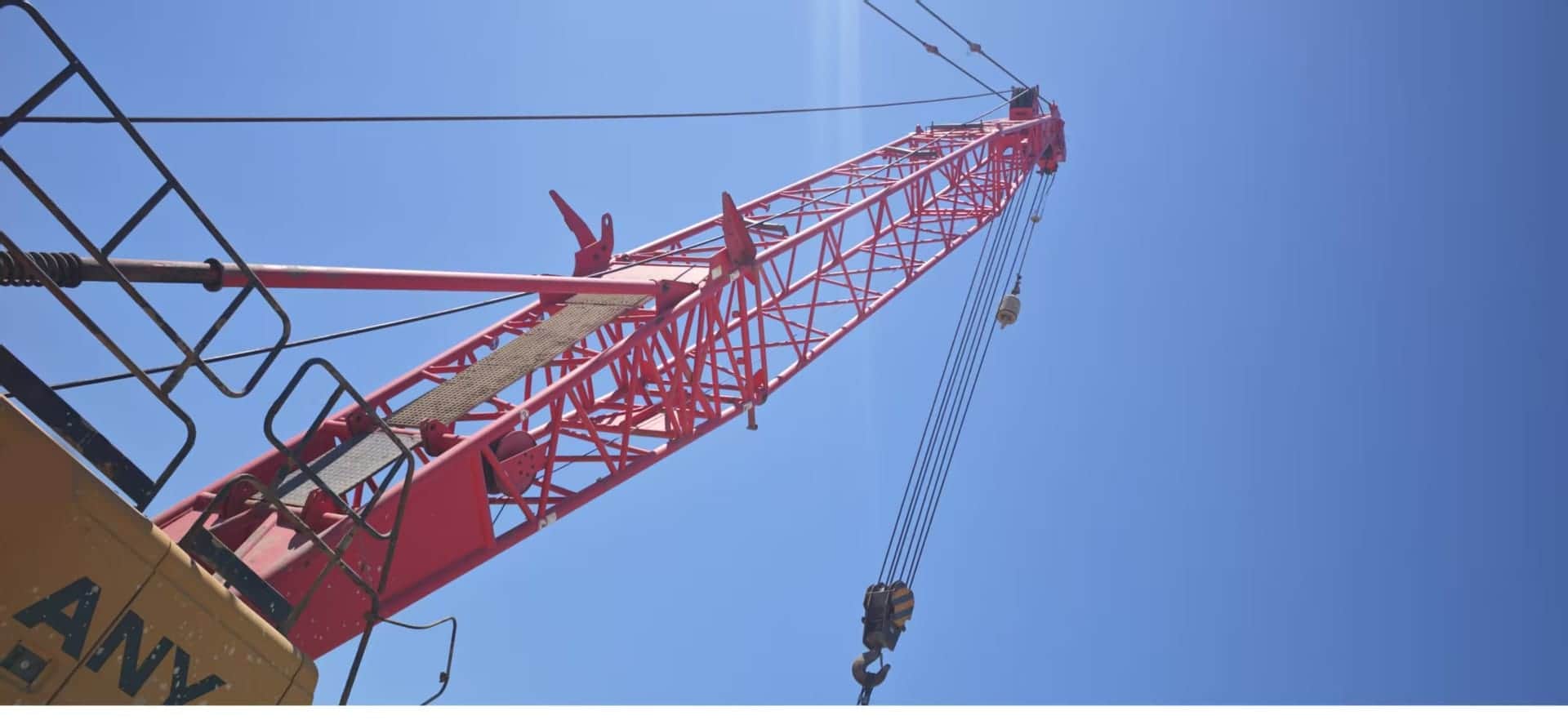SANY SCC900A — 90T Crawler Crane 9