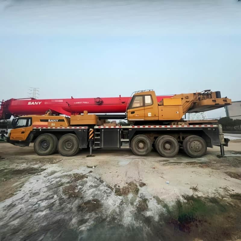 SANY STC1000C7 — 100T Truck Crane 6