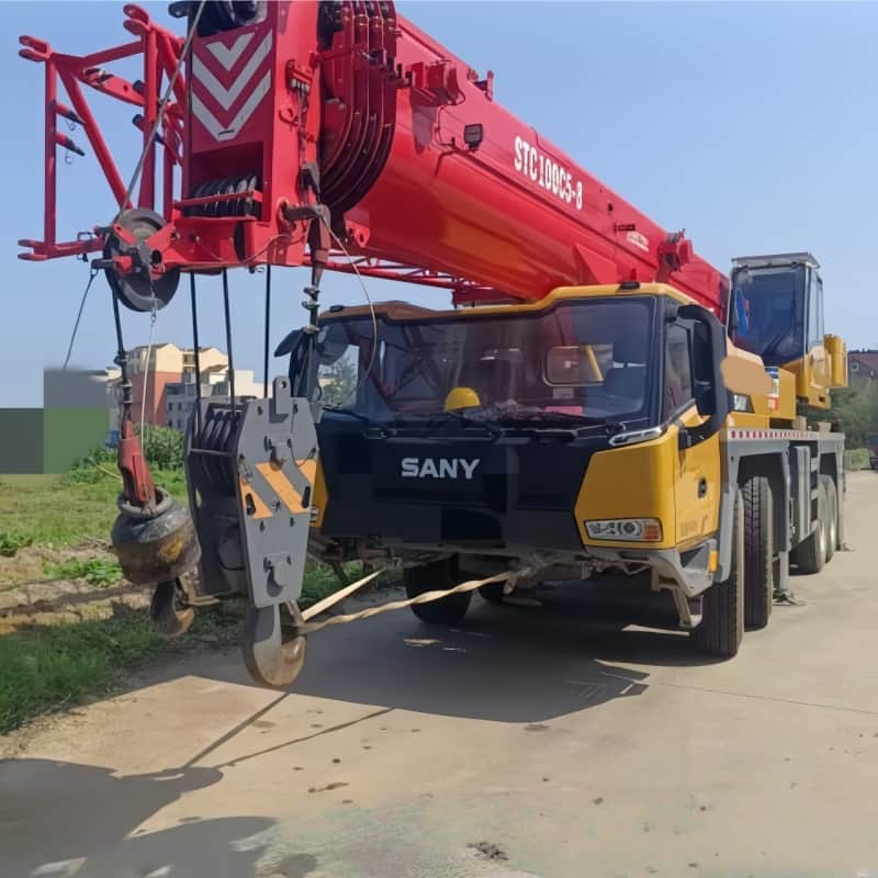 SANY STC800C5-8 — 80T Truck Crane 2