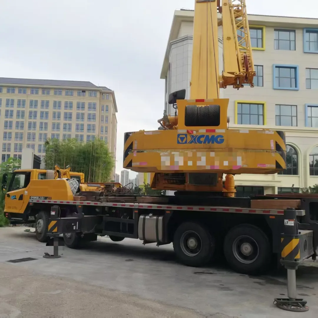 XCMG QY50K5D-2 — 50T Truck Crane 2