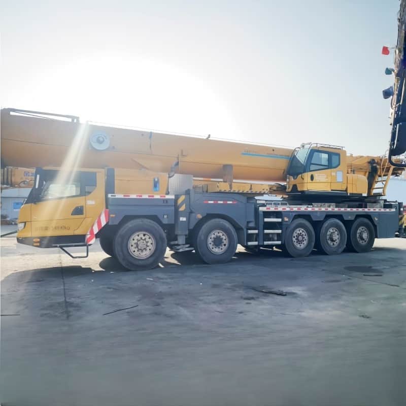 XCMG XCT130L8 — 130T Truck Crane 5
