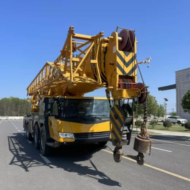 XCMG XCT80L6-1 — 80T Truck Crane 4