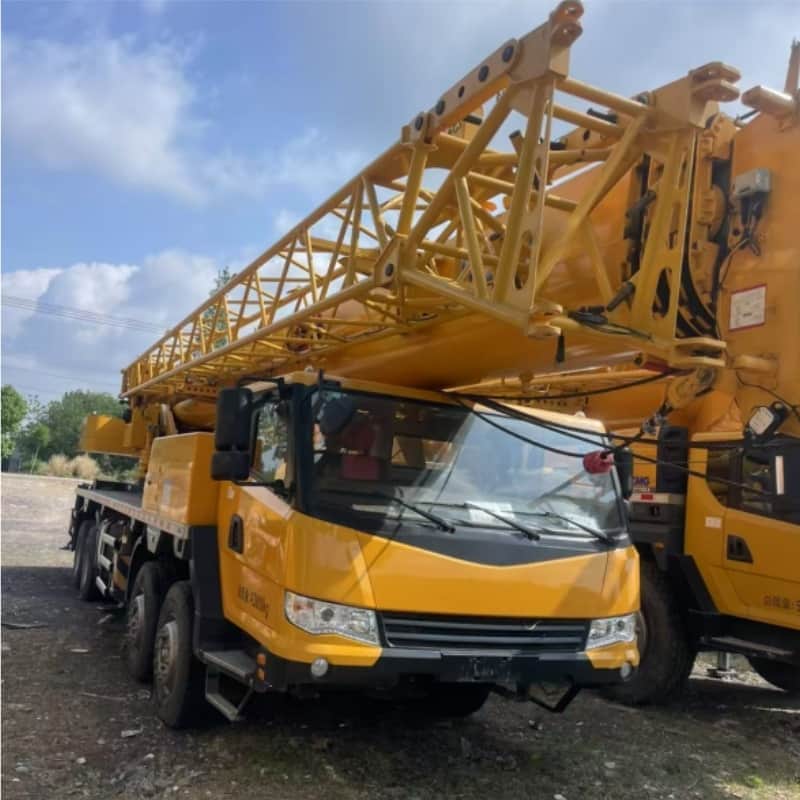 XCMG XCT80L6-1 — 80T Truck Crane 6