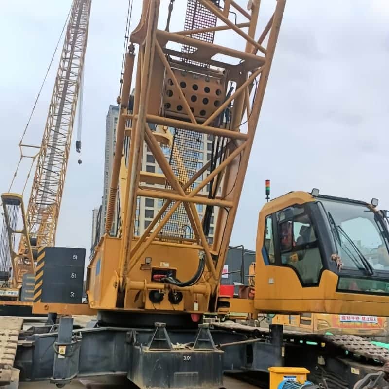 XCMG XGC130 — 130T Crawler Crane 6