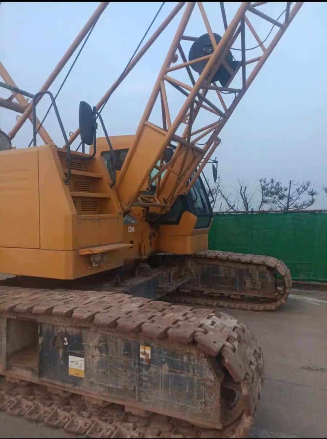 XCMG XGC55 — 55T Crawler Crane 11