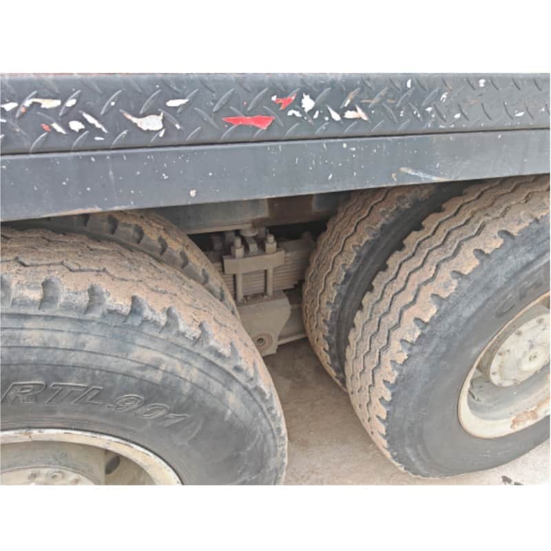 Zoomlion QY30V5 — 30T Truck Crane 5