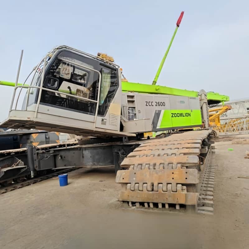 Zoomlion ZCC2600 — 260T Crawler Crane 2
