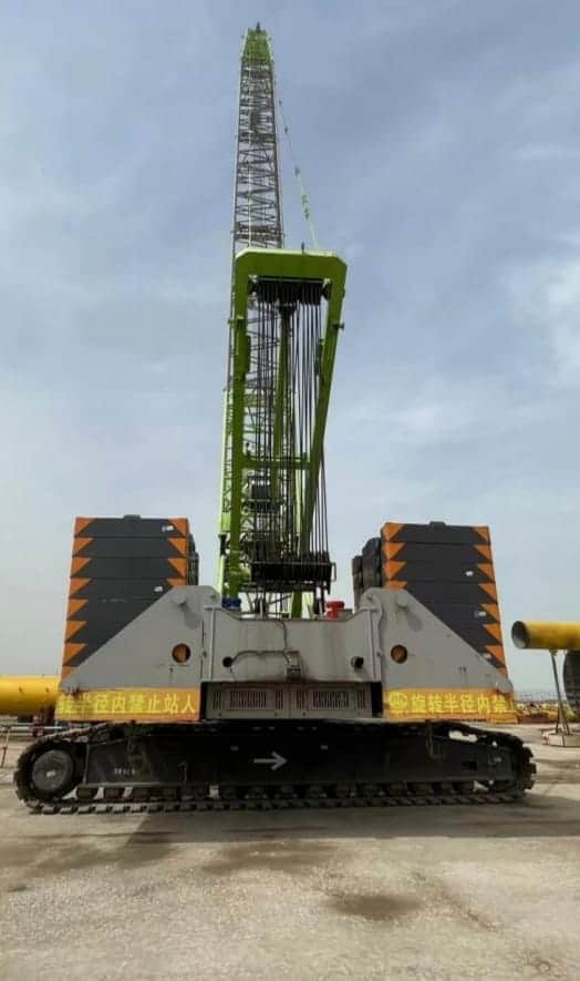Zoomlion ZCC3000 — 300T Crawler Crane 12