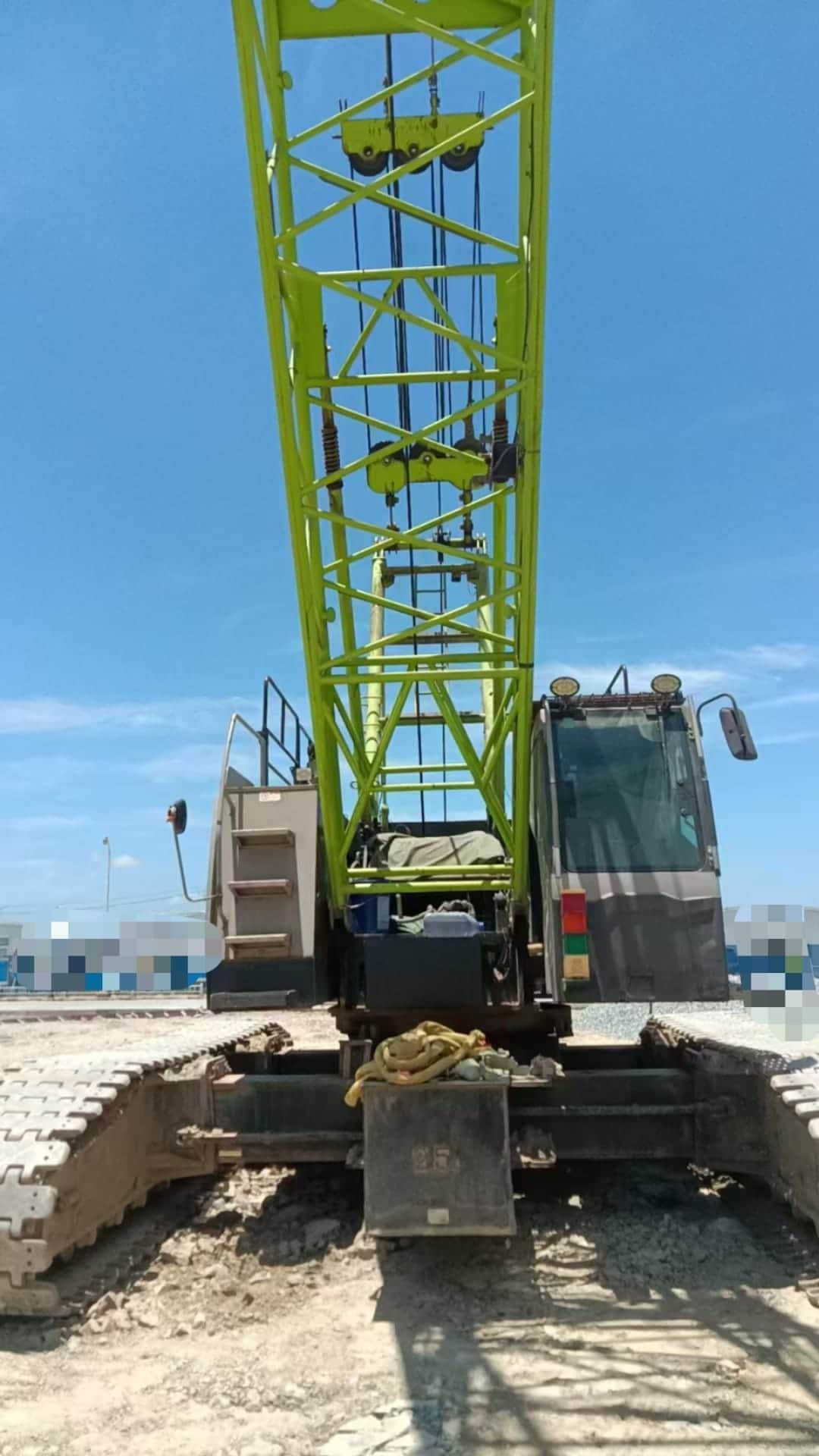 Zoomlion ZCC850V — 85T Crawler Crane 15
