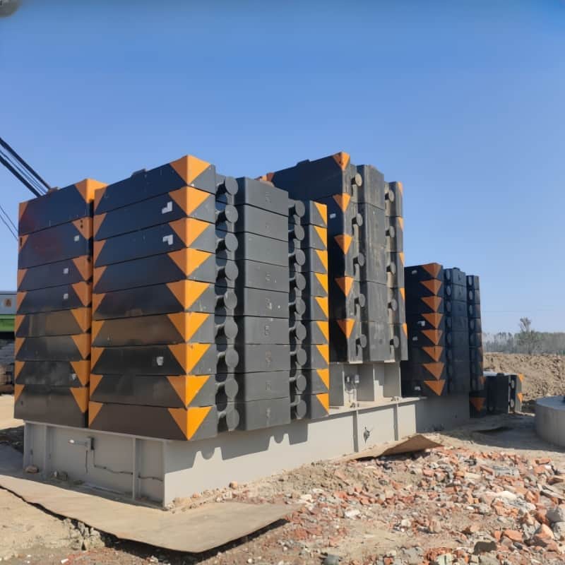 Zoomlion ZCC9800W — 800T Crawler Crane 6