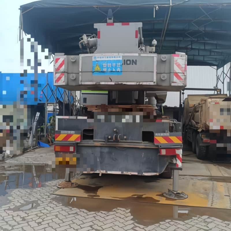Zoomlion ZTC550H5 — 55T Truck Crane 4