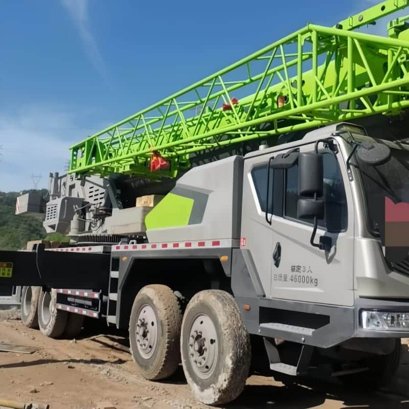 Zoomlion ZTC700H6 — 70T Truck Crane 2