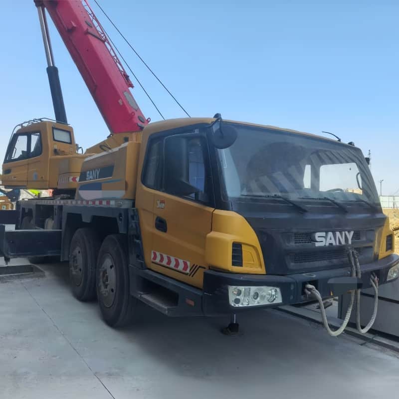 SANY STC550T6 — 55T Truck Crane