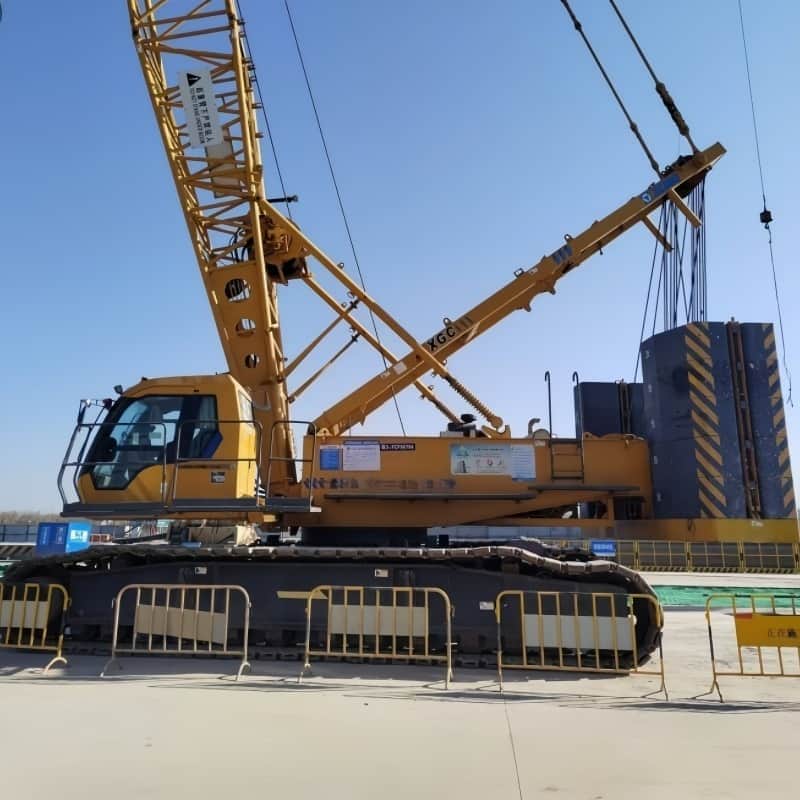 XCMG XGC200 — 200T Crawler Crane