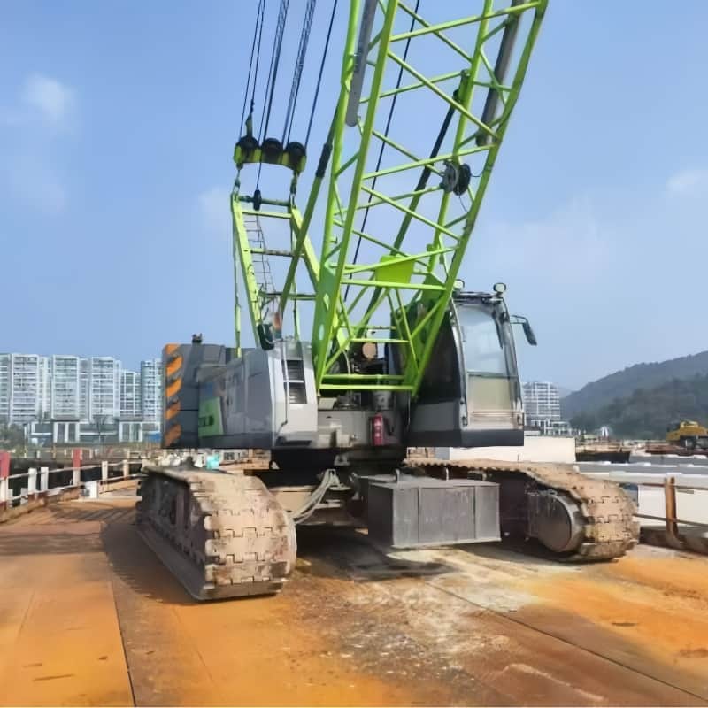 Zoomlion ZCC100H — 100T Crawler Crane